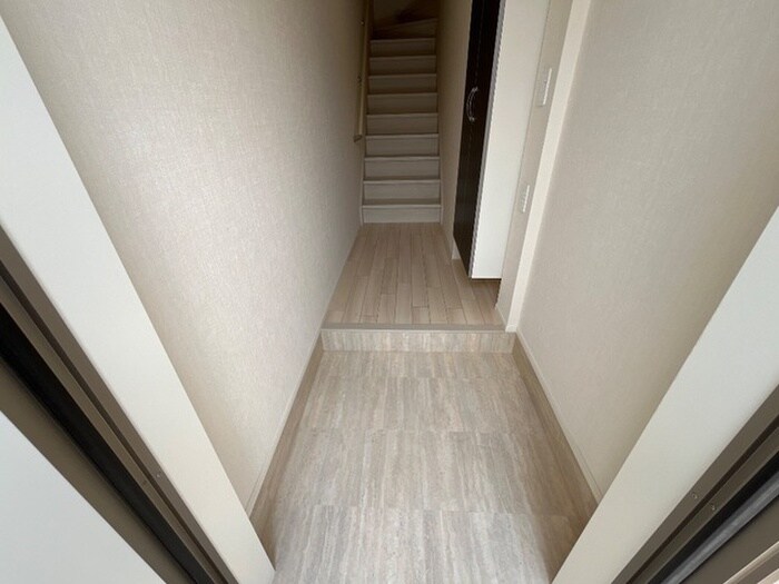 コンフォール門間Aの物件内観写真