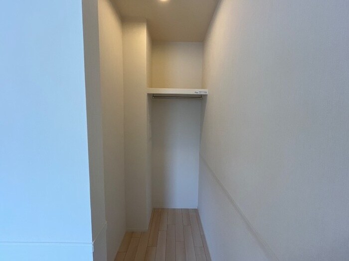 コンフォール門間Aの物件内観写真