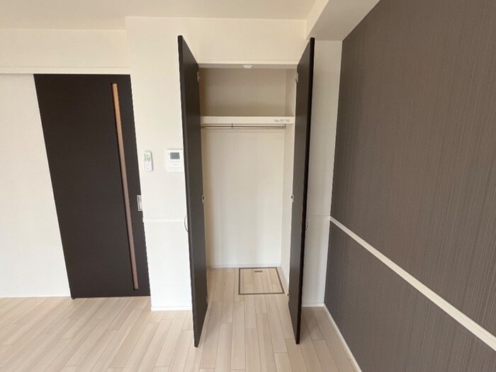 コンフォール門間Bの物件内観写真