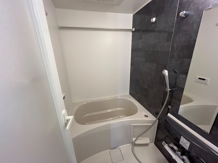 コンフォール門間Bの物件内観写真