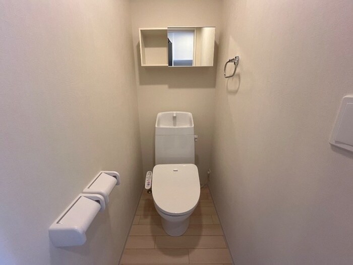 コンフォール門間Bの物件内観写真