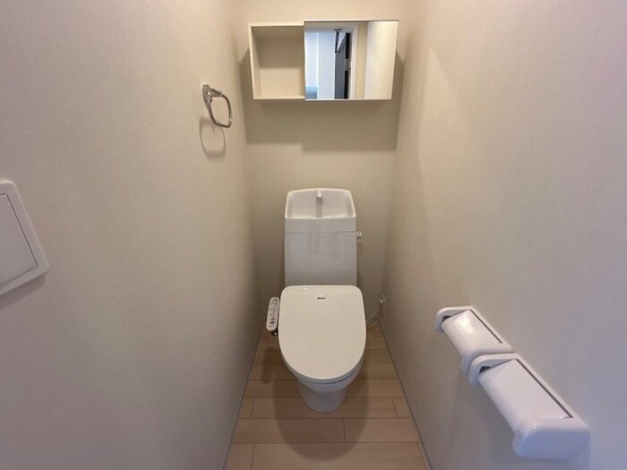 コンフォール門間Bの物件内観写真