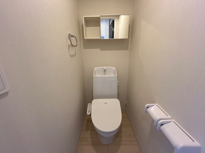 コンフォール門間Bの物件内観写真