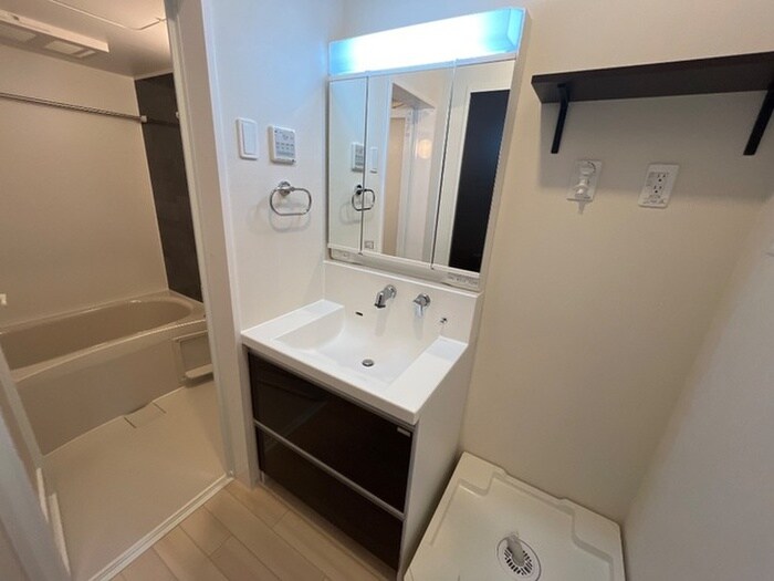 コンフォール門間Bの物件内観写真