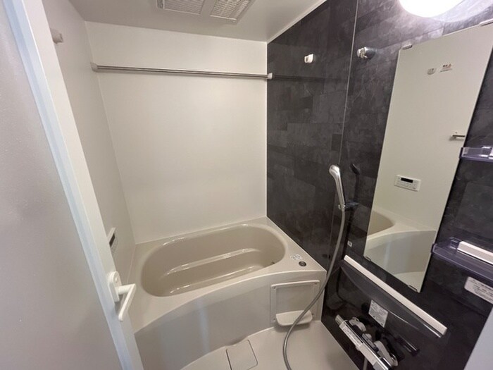 コンフォール門間Bの物件内観写真