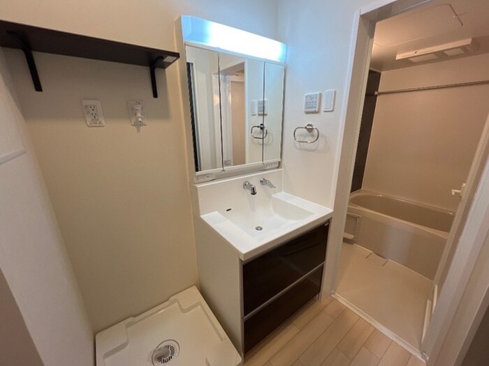 コンフォール門間Bの物件内観写真