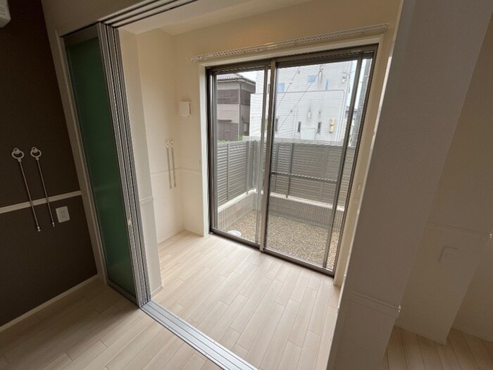 コンフォール門間Bの物件内観写真