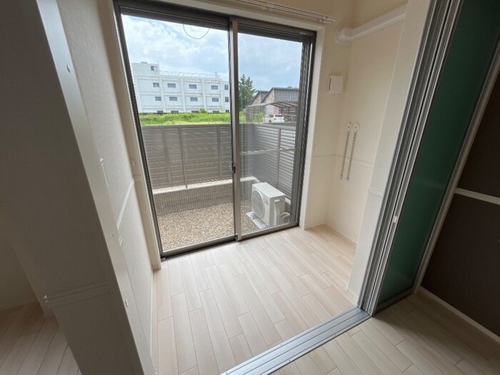 コンフォール門間Bの物件内観写真