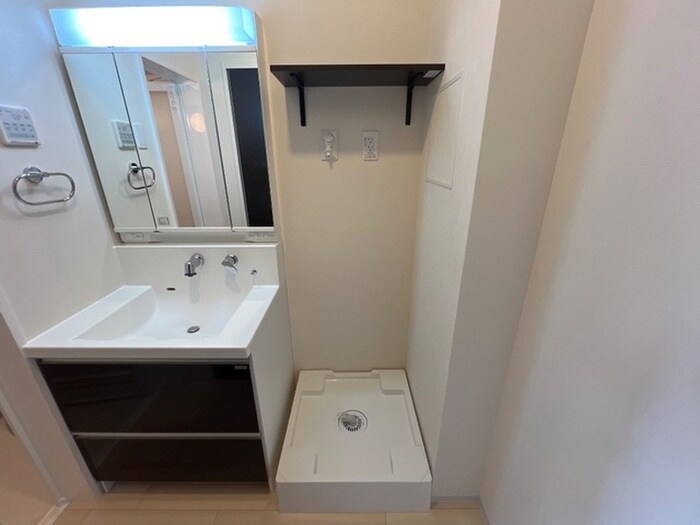 コンフォール門間Bの物件内観写真