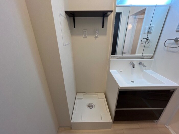 コンフォール門間Bの物件内観写真