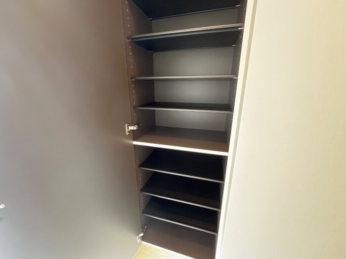 コンフォール門間Bの物件内観写真