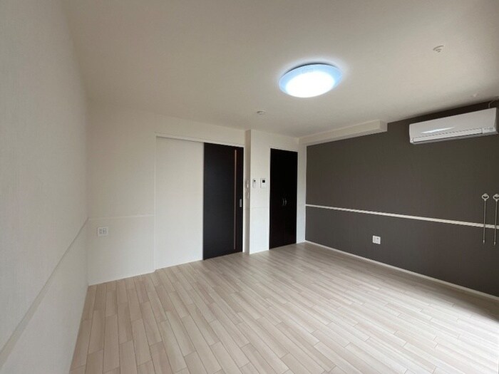 コンフォール門間Bの物件内観写真