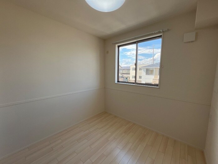 コンフォール門間Bの物件内観写真