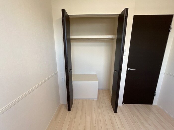 コンフォール門間Bの物件内観写真