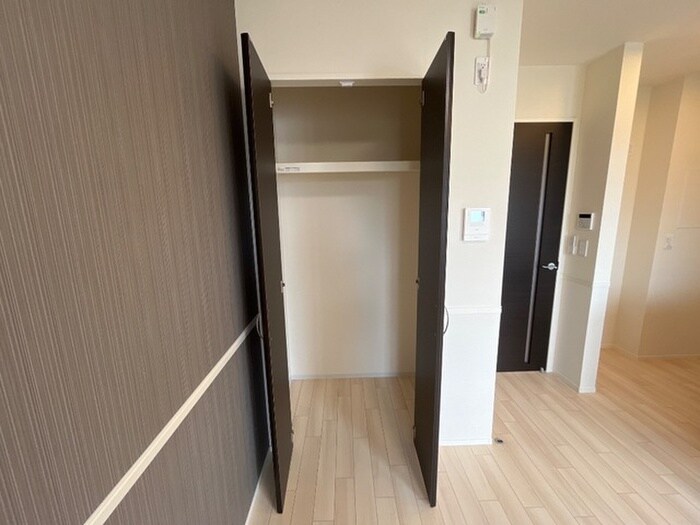 コンフォール門間Bの物件内観写真