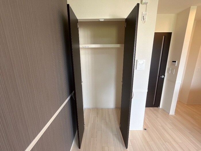 コンフォール門間Bの物件内観写真