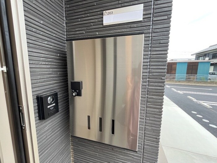 コンフォール門間Bの物件内観写真