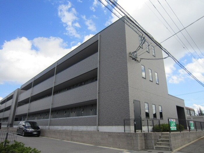 ｱﾝﾌﾟﾙｰﾙ ﾌｪｰﾙ Ms Ⅰの物件外観写真