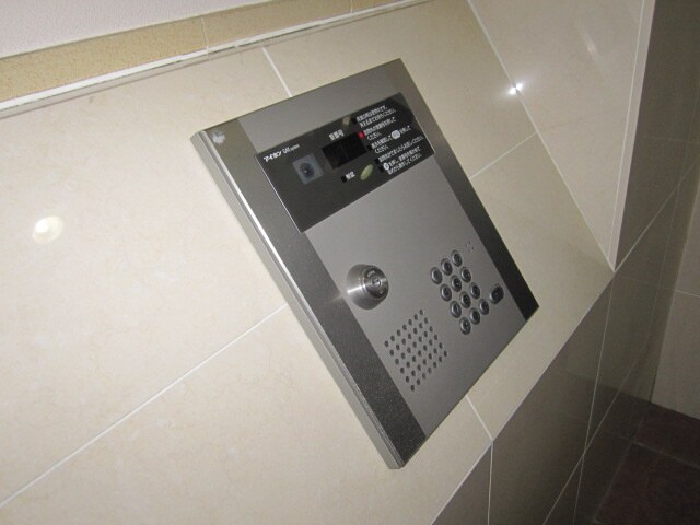 ｱﾝﾌﾟﾙｰﾙ ﾌｪｰﾙ Ms Ⅰの物件外観写真