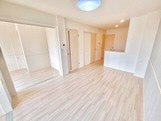 ドエル・カルミアの物件内観写真