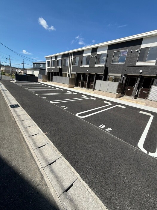 ドエル・カルミアの物件外観写真