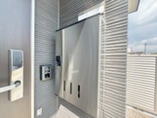 ドエル・カルミアの物件外観写真