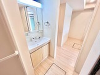 ドエル・カルミアの物件内観写真