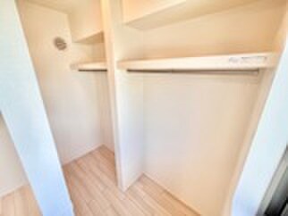 ドエル・カルミアの物件内観写真