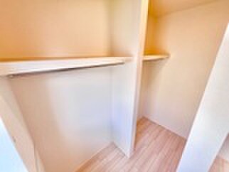 ドエル・カルミアの物件内観写真