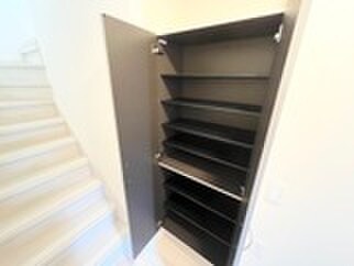 ドエル・カルミアの物件内観写真