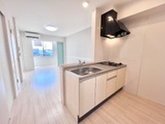 ドエル・カルミアの物件内観写真