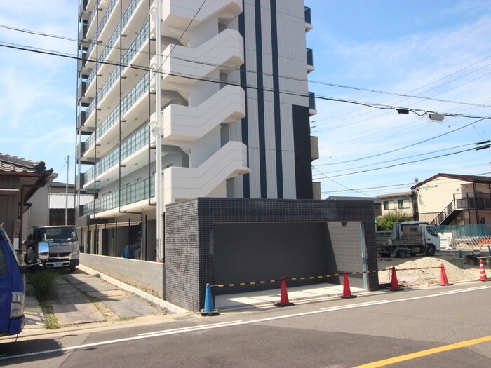 プレサンス尾張一宮ジュレアの物件外観写真