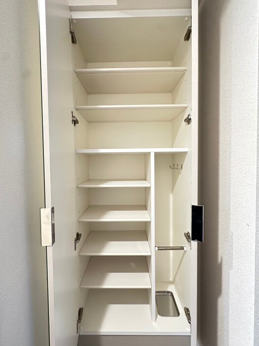 プレサンス尾張一宮ジュレアの物件内観写真