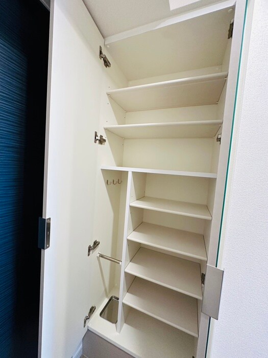 プレサンス尾張一宮ジュレアの物件内観写真