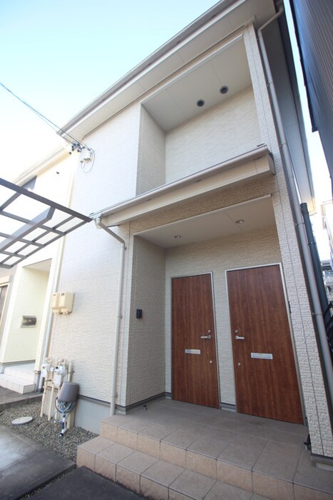 西区貝田町アパートの物件外観写真