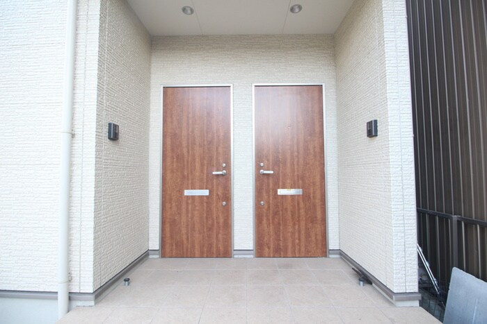 西区貝田町アパートの物件外観写真