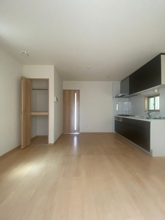 西区貝田町アパートの物件内観写真