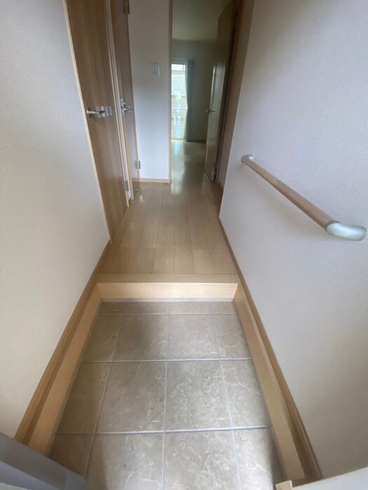 西区貝田町アパートの物件内観写真