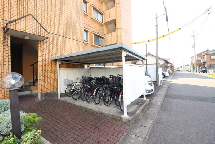 東柴ビル　第３の物件外観写真