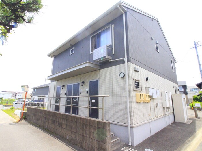 メゾン　ヒマワリの物件外観写真