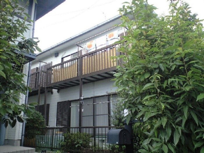 ツインハウスＡの物件外観写真