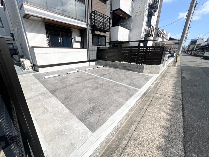 グランカメリアの物件外観写真