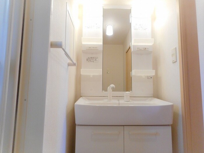 カーサ・プリーマⅡの物件内観写真