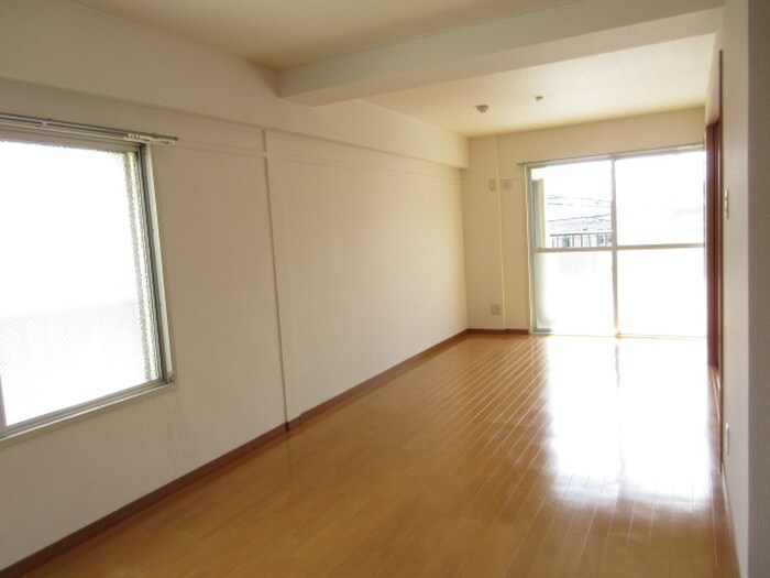 メゾン親名の物件内観写真