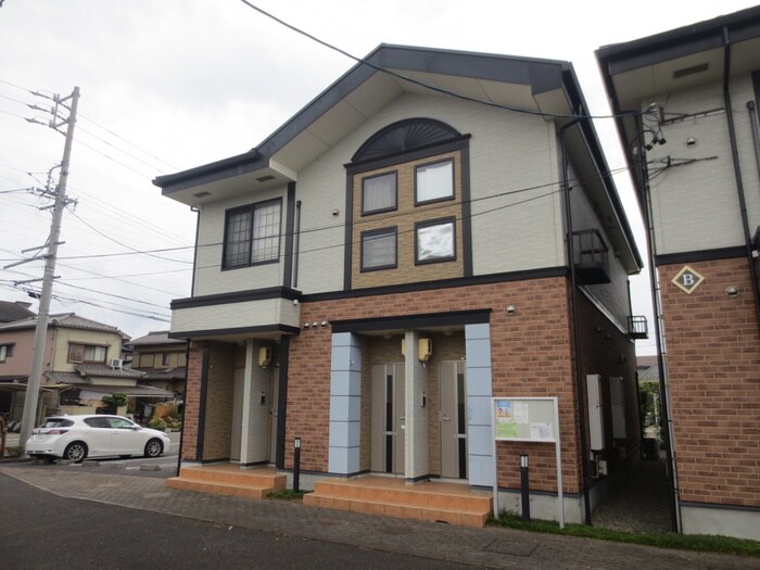 プ－リヴァ－Ａの物件外観写真