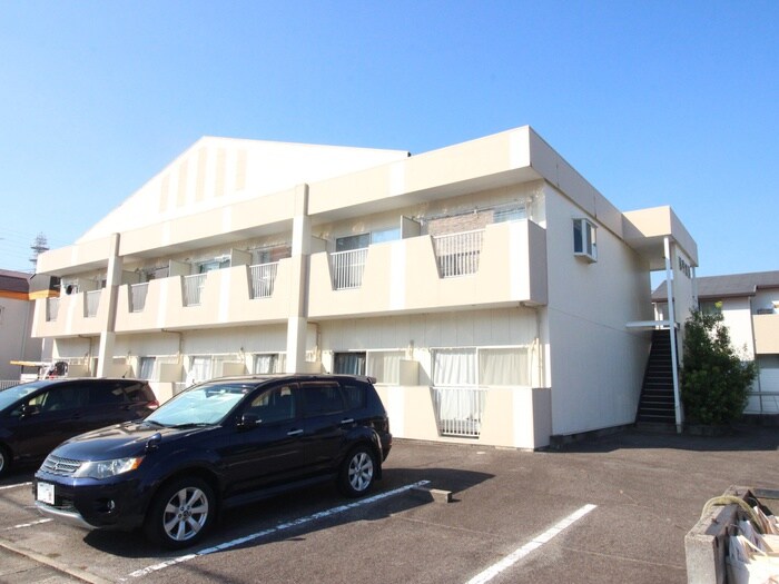 陽明館２の物件外観写真