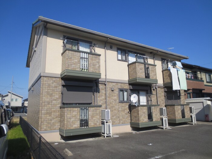 セジュール大和の物件外観写真