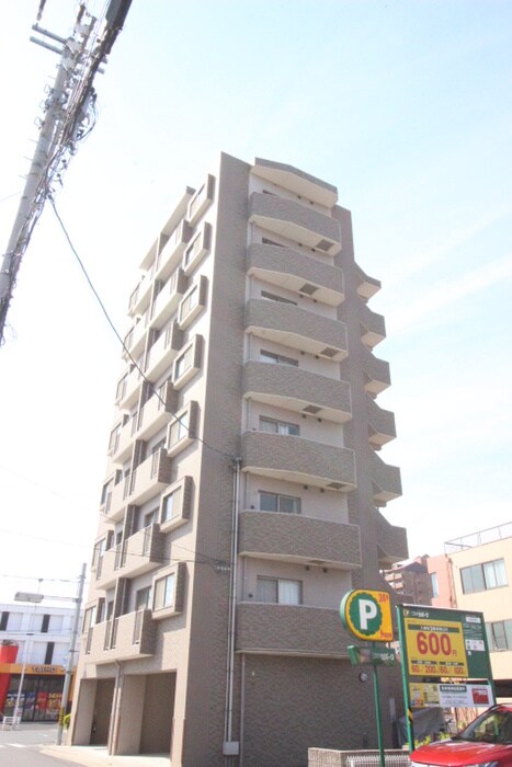 クイーンズ・スクエアの物件外観写真