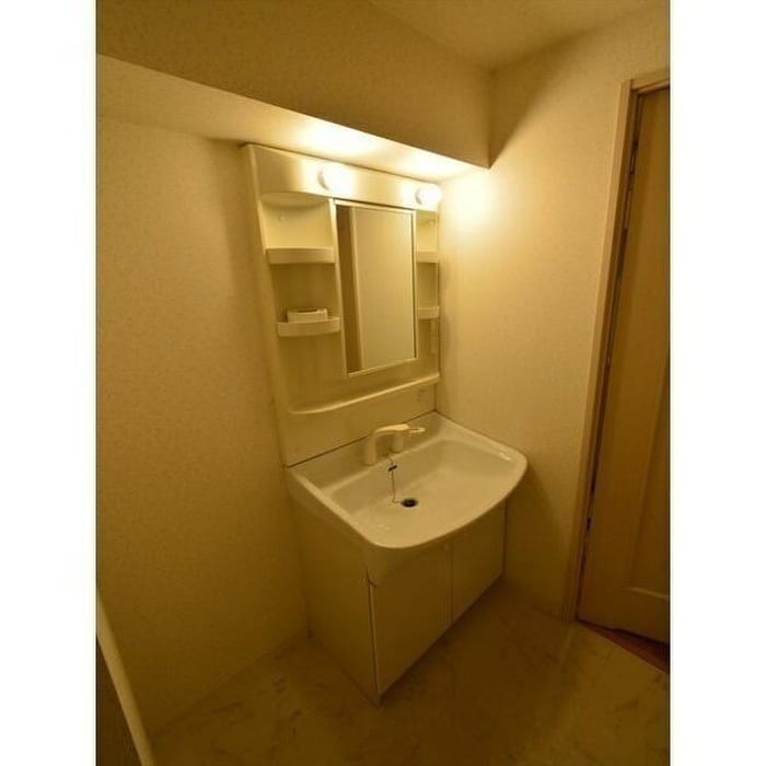 クイーンズ・スクエアの物件内観写真