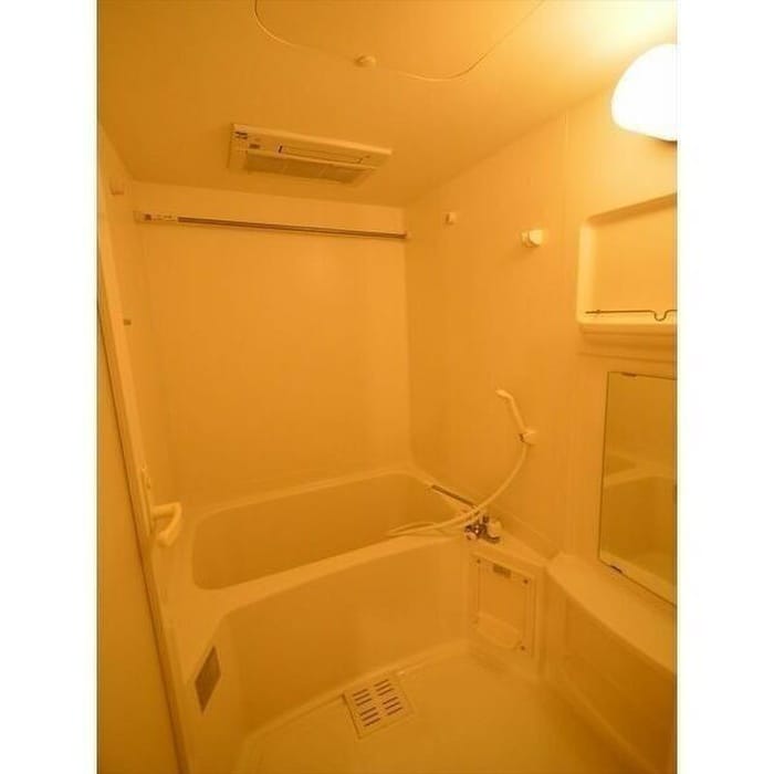 クイーンズ・スクエアの物件内観写真